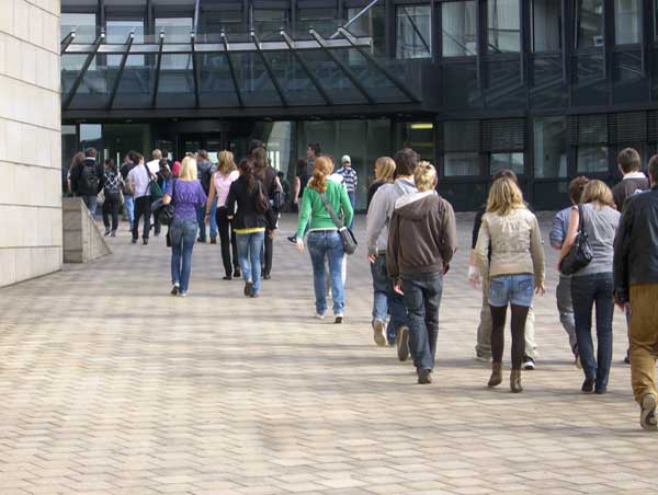 img/galerie/2008/Landtagsbesuch_2/Landtagsausflug_Realschule-12.jpg